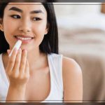 7 Tips Memilih Lip Balm Sesuai Jenis Kulit Bibir