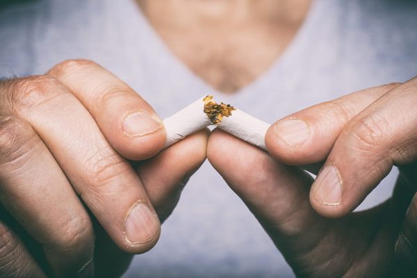 5 Langkah Cerdas Berhenti Merokok demi Paru-Paru Sehat