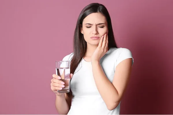 10 Langkah Perawatan Gigi untuk Penderita Gigi Sensitif